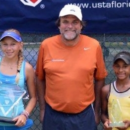 Girls' 14s Amanda Anisimova (Champion) Whitney Osuigwe (Finalist)