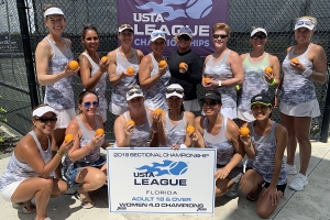 18 & Over Women's 4.0 Champions: Orange-Seminole