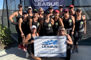 Combo 18 & Over Women's 5.5 Champions: Hillsborough