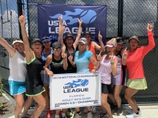 40 & Over Women's 4.5 Champions: Pinellas