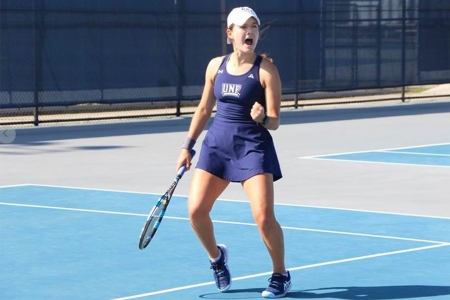 Constanza Gorches celebrates on the court