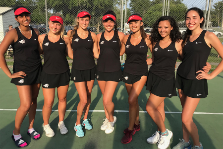 Maras and her teammates at the regional final in 2019