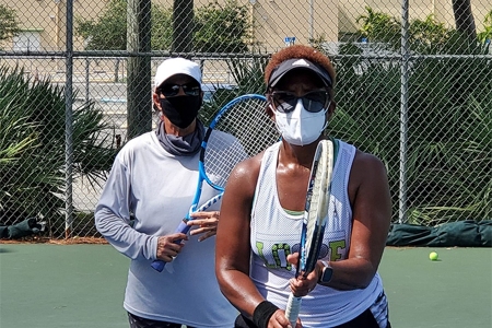 Niurka Sodupe teaching on the court