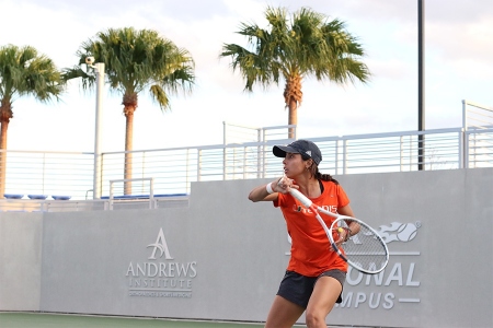 Daniela Gonzalez on the court at the 2020 Tennis on Campus Sectional Championships
