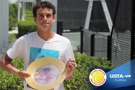 Boys' 16s Winner: Roy Horovitz
