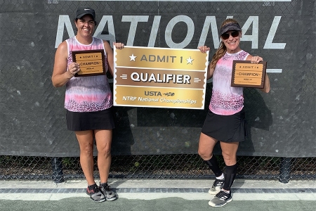 Women's 3.5 Doubles Champions: Amanda Barritt, Natalie Beavers
