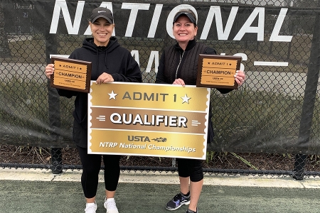 Women's 3.5 Doubles Champions: Maria Maguire, Andrea Mientkiewicz