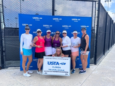 Women's 3.5/3.0/2.5 Champions: Hillsborough County