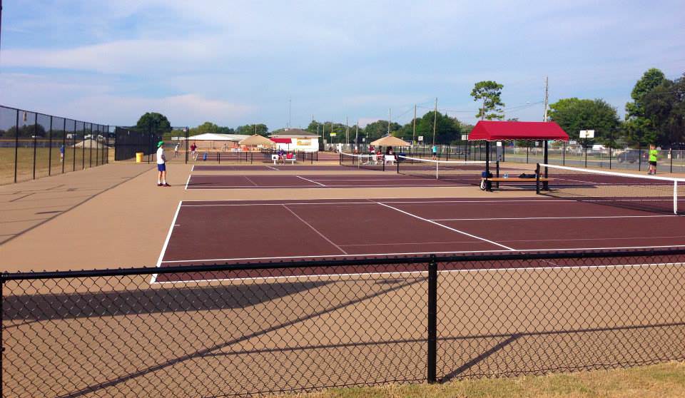 Eagle/Ram Tennis Center in Niceville