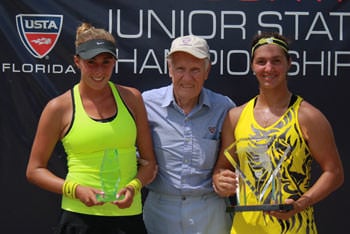 Stewart (right) after winning the Girls' 18s "Bobby Curtis" title in 2014