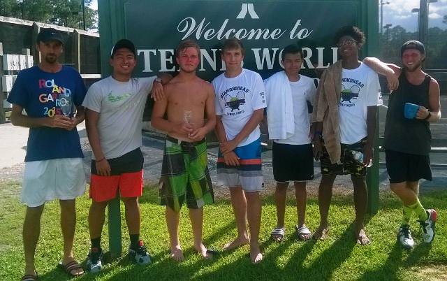 FWB guys at Diamondhead: From right - John Griffin, Roderick Peacock, Orlando (he didn't play), Patrick Duffany, JT Parker, Leon Huang and Michal Malcek.