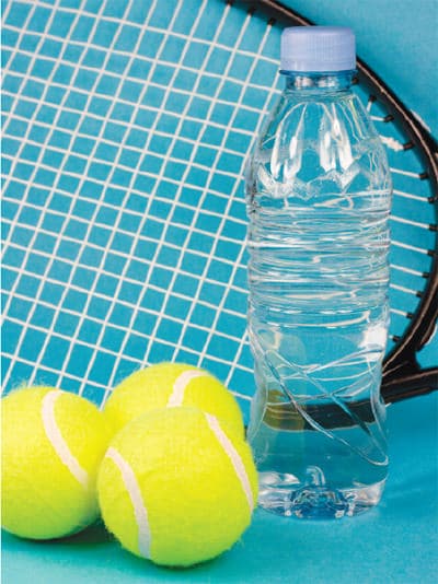 sports-racquet-ballls-water